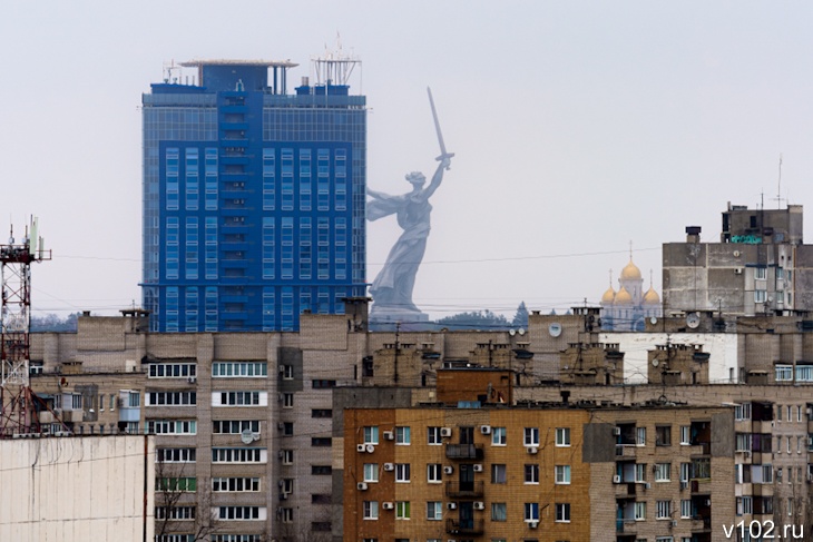 В Волгограде более 500 соцобъектов подключили к теплу