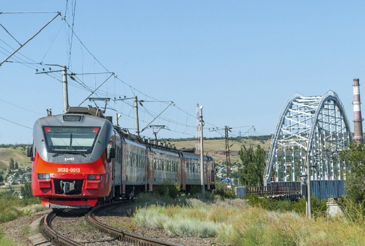 Бесплатные электрички назначили в день матча «Ротора» и «Черноморца»