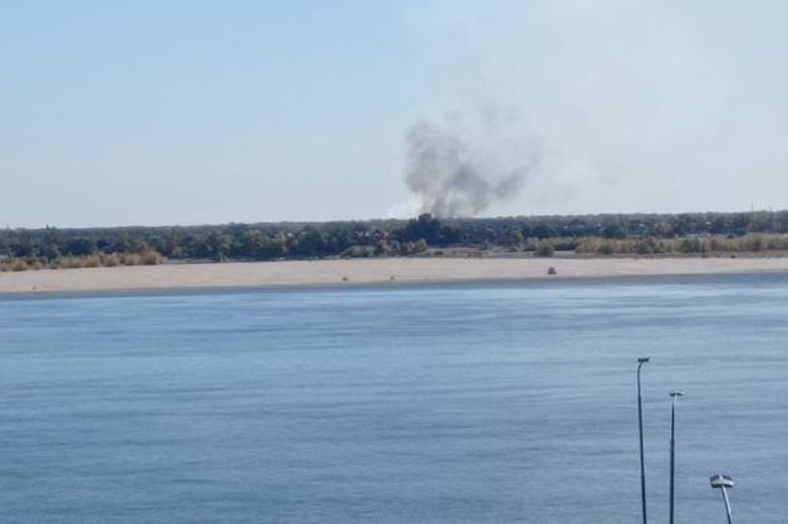 Под Волгоградом пожар вновь охватил 5 га Волго-Ахтубинской поймы