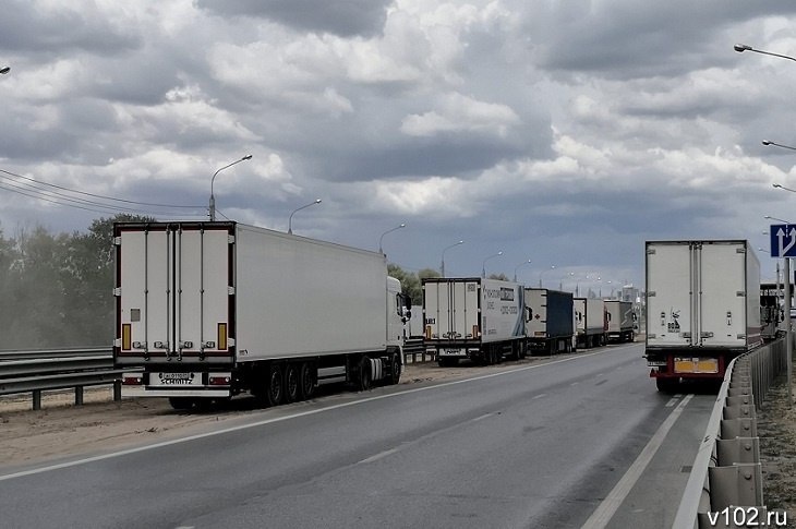 В Волгограде ограничат движение фур на трое суток