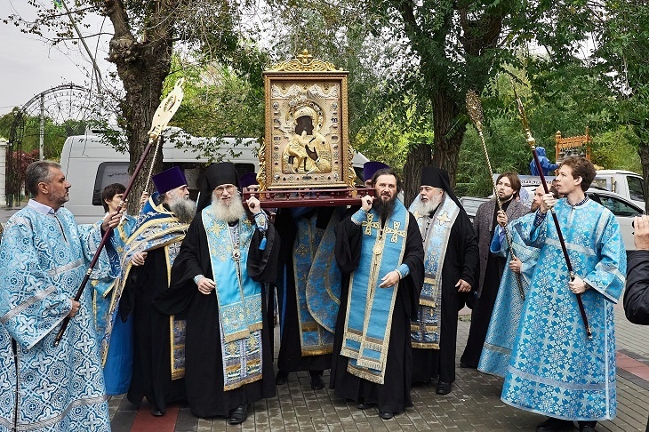 В Волжский на сутки доставят чудотворную икону Феодоровской Божией Матери