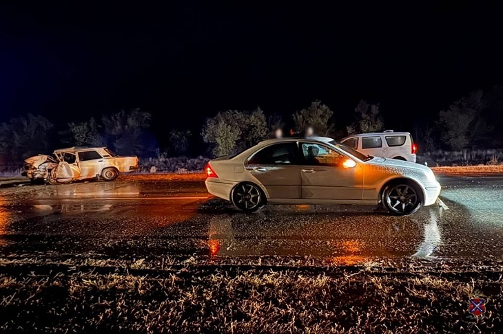 Шесть человек пострадали в ДТП на трассе в Волгоградской области