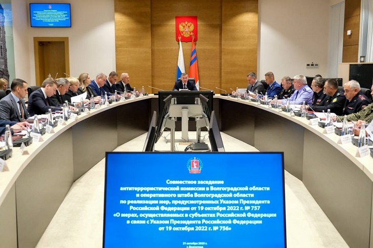 Андрей Бочаров потребовал усилить защиту важных систем и объектов от террористов