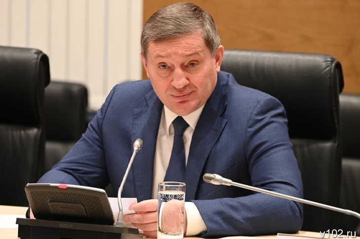 В Волгоградской области из-за налёта БПЛА загорелась подстанция ЛЭП и повреждён дом