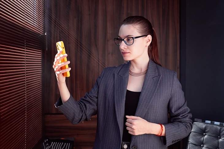 А сколько сим-карт у вас? Как не остаться без связи после 1 ноября