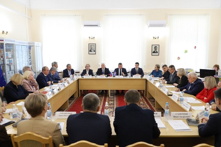 Акцию по высадке деревьев в Волгоградской области посвятят ветеранам СВО