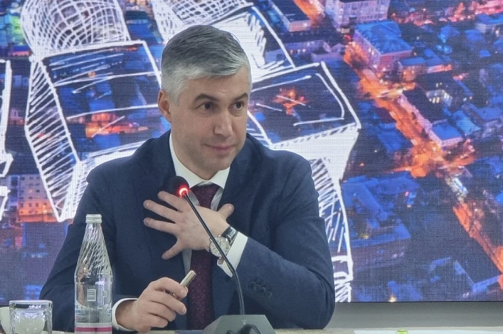 СМИ: компромат на экс-главу Ростова Логвиненко мог сдать подчиненный