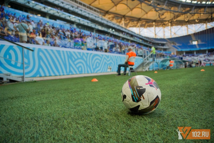 На «Волгоград Арене» начинается противостояние «Ротора» и «Арсенала»