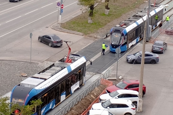 ДТП с трамваем парализовало движение вагонов СТ в центре Волгограда