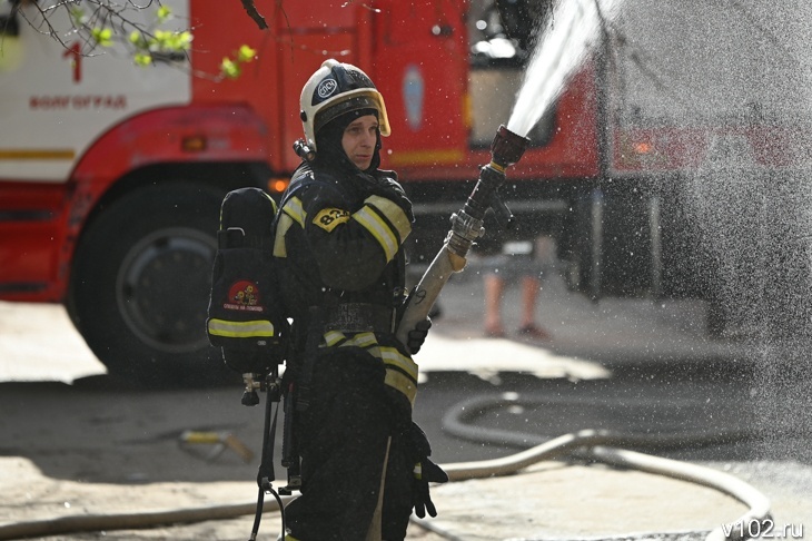 Мужчина и женщина пострадали в пожаре в Кировском районе
