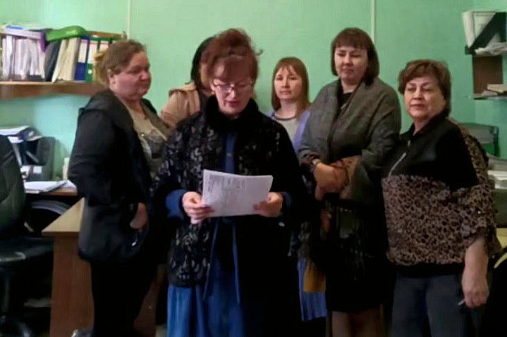 Под Волгоградом сотрудники ЦРБ пожаловались Бастрыкину на поборы главбуха