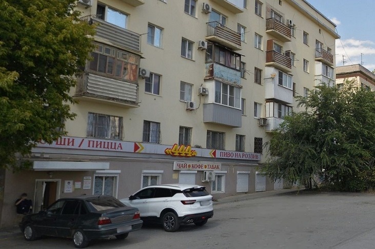 Cуд запретил пивному бизнесмену греметь тарой во дворе МКД в Волгограде