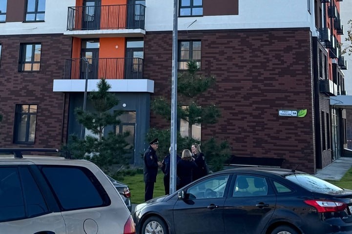 В Волгограде СК рассказал подробности об упавшей с 16 этажа школьнице