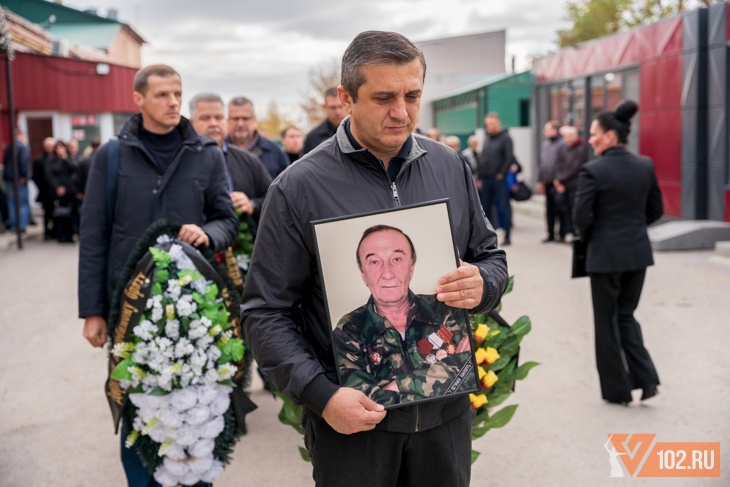 В Волгограде прощаются с журналистом Сергеем Трофимовым