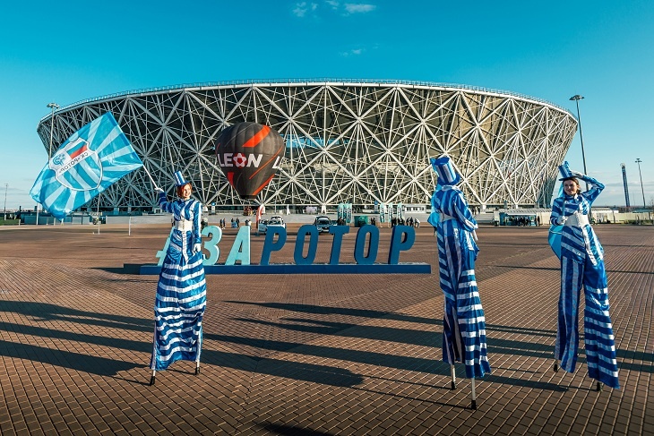 Автограф от легенды, кикер и кибер-зона: что будет перед матчем «Ротора» и «Шинника»