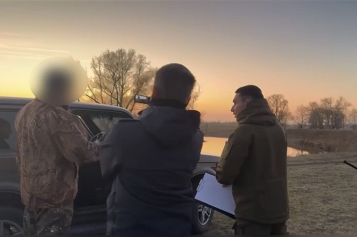 Москвич убил выстрелом в голову волгоградского рыбака в Астраханской области