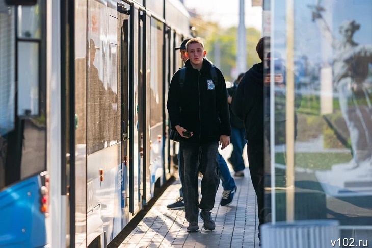 Где платят больше? В Волгоградской области назвали отрасли с самыми высокими зарплатами