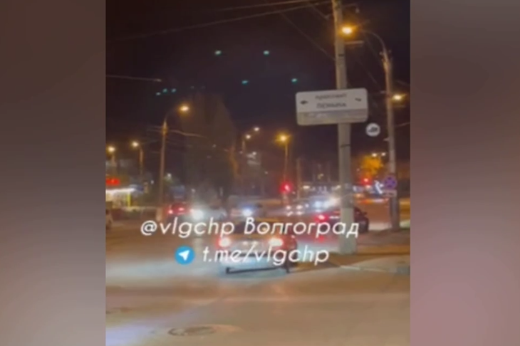 В Волгограде очевидцы сообщили о ночной перестрелке на ул. Штеменко