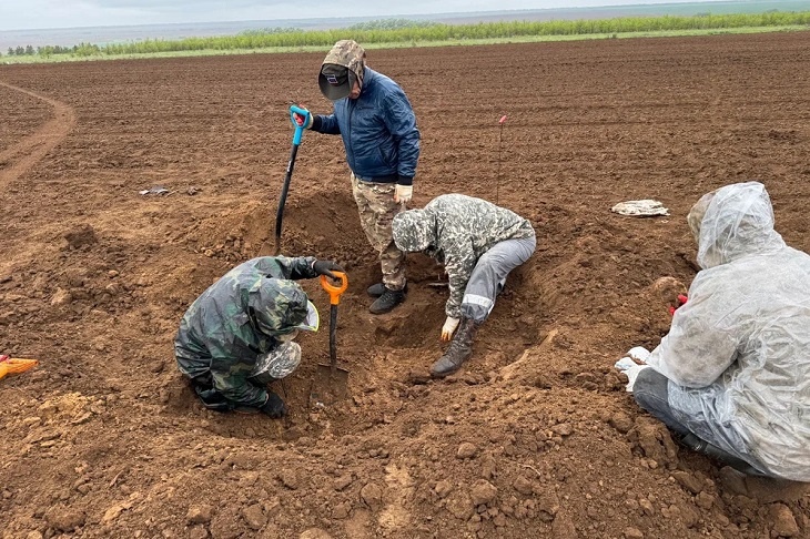 Останки 17 красноармейцев обнаружили волгоградские поисковики
