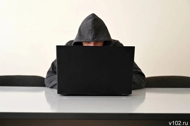 В Волгограде опровергли фейк об отправлении работников НПЗ в неоплачиваемый отпуск