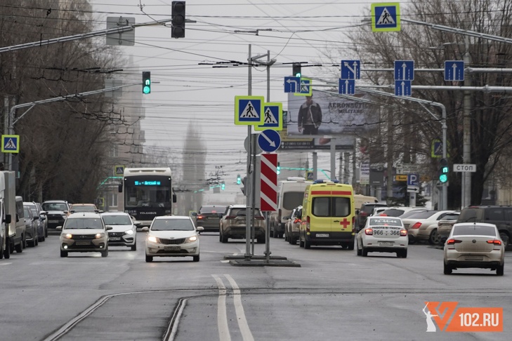 В Волгоградской области поднимут налог почти на весь транспорт: смотрим, кому и на сколько