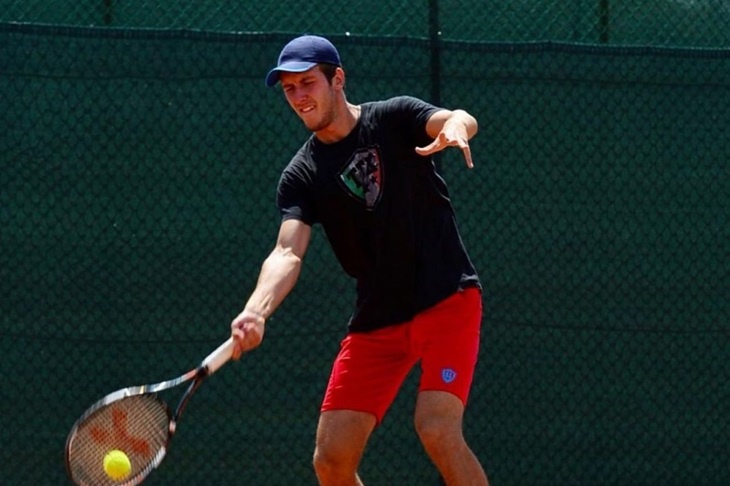 Кирилл Киватцев дошел до полуфинала турнира