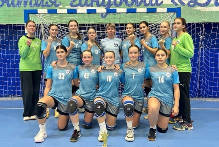 Юные динамовские гандболистки выступят в домашнем полуфинале Всероссийских соревнований