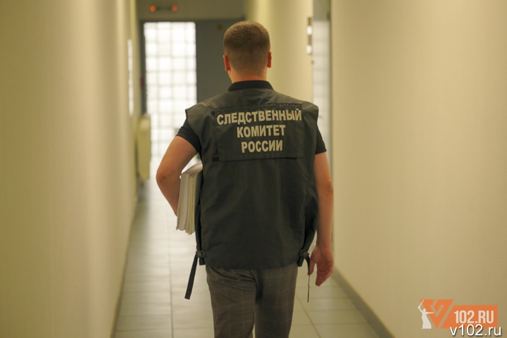 Двоих волгоградцев обвиняют в похищении участника СВО из-за выплат и вымогательстве