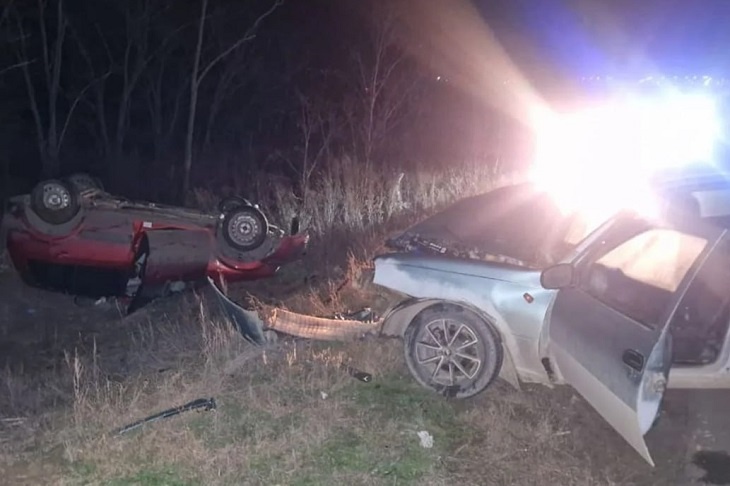 В Волгограде расследуют смерть мужчины из перевернувшегося авто