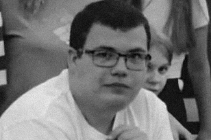 «Всего переломало и порезало»: 18-летний житель Таганрога погиб при теракте ВСУ, спасая людей