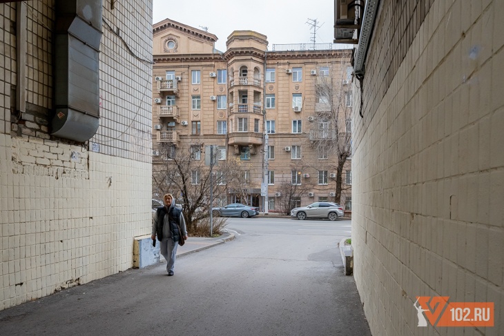 ПВР приняли 60 волгоградцев после атаки ВСУ по жилым домам