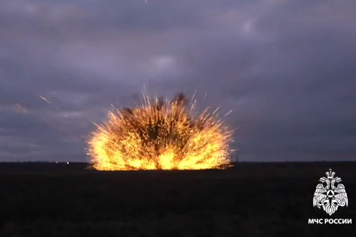 МЧС опубликовало видео ликвидации найденной в центре Волгограда бомбы