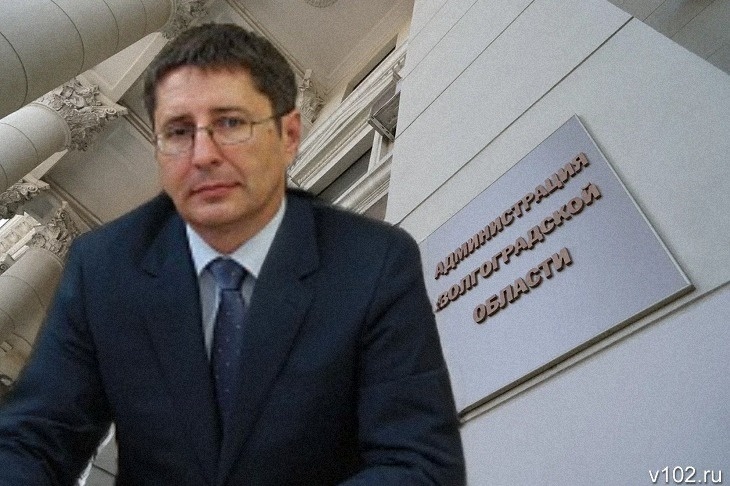 Путин объявил благодарность первому зампреду облфина Евгению Зенину