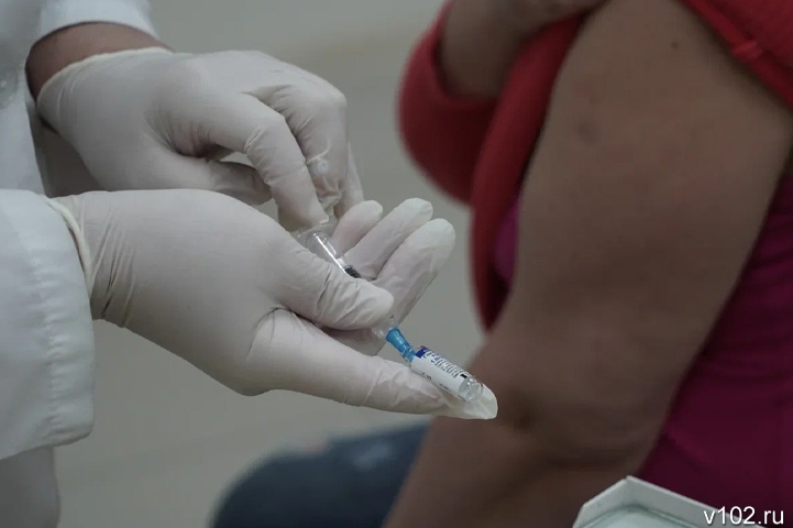 В Волгоградской области каждый второй житель привился от гриппа