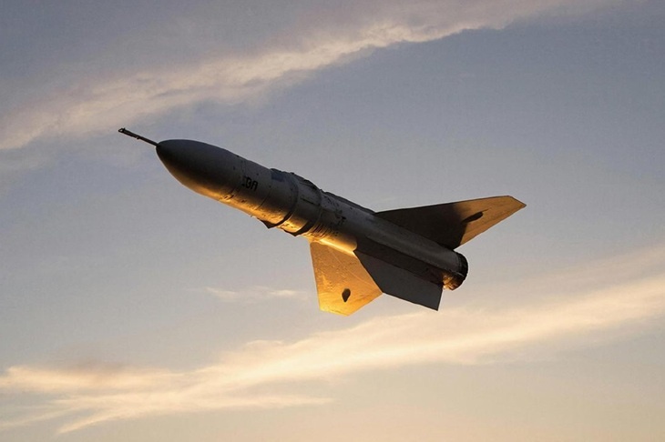 Американская ракета упала во дворе частного дома в Ростовской области