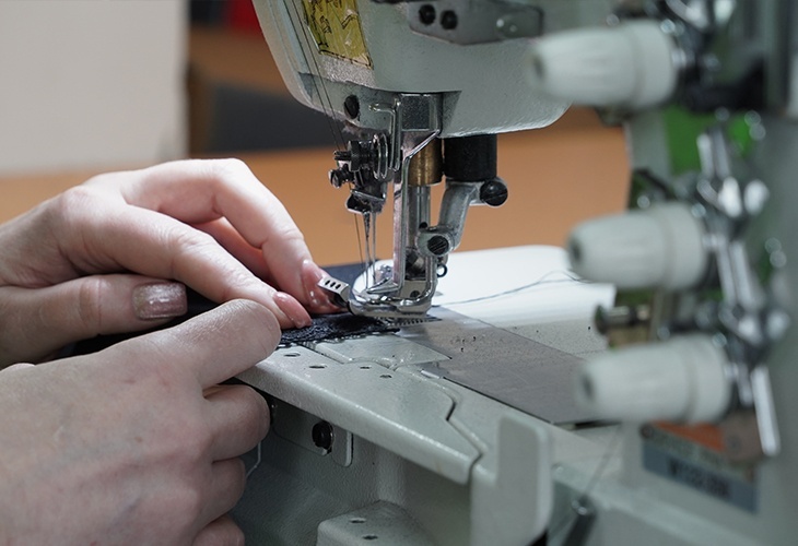 "Хороший мастер может получать хоть 200 тысяч": в Волгограде рассказали об острой нехватке швей