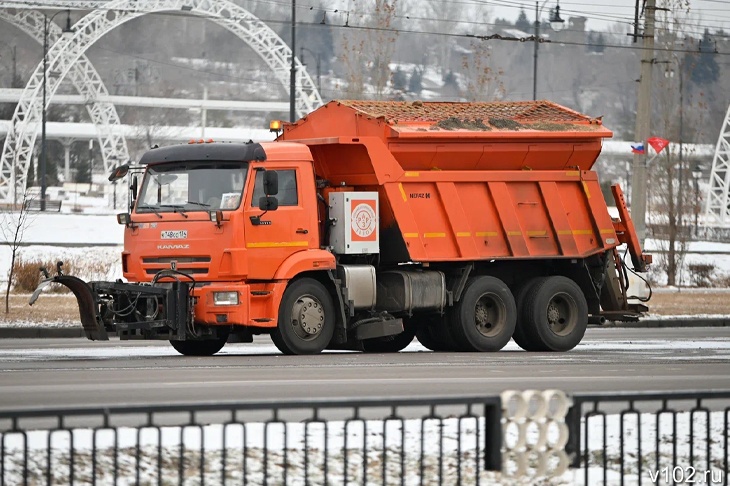 Гидрометцентр предупредил волгоградцев об опасном гололёде на дорогах
