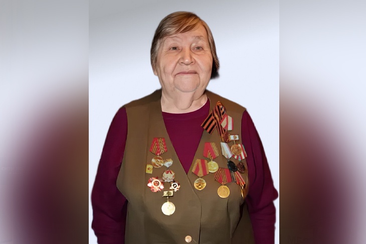 В Камышине 100-летний юбилей отмечает ветеран Екатерина Иванова