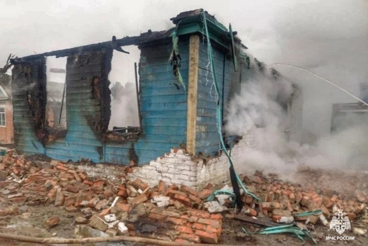 Под Волгоградом на пожарище нашли тело женщины