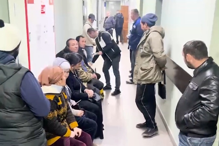 В Волгограде полицейские устроили облаву на мигрантов и цыган