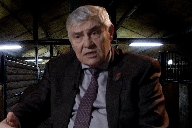 «Бесчеловечное преступление»: Владимир Сальный потребовал найти волгоградского отравителя лошадей