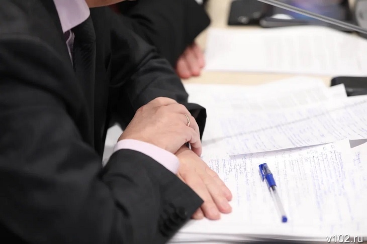 Эксперты рассказали, что нужно сделать инвесторам до Нового года