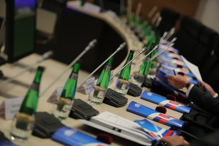 Депутаты Волгоградской облдумы выпьют воды на миллион