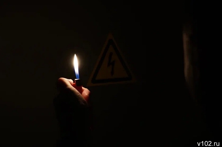 Жители Ангарского в Волгограде вновь остались без света