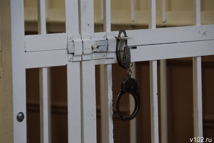 24-летнего рецидивиста задержали за избиение волгоградца
