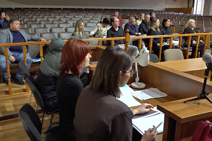 «Только что суд забрал у меня дом»: дачи, построенные под Волгоградом на проданной 14 лет назад земле, оказались вне закона