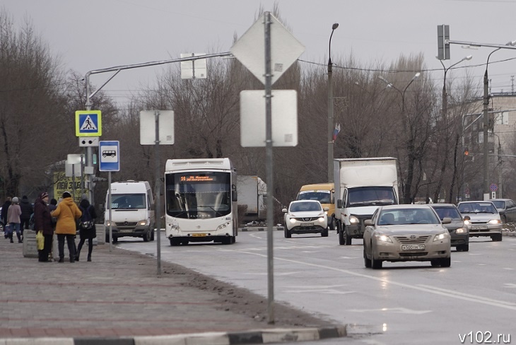 В Волжском в новогоднюю ночь будут курсировать автобусы