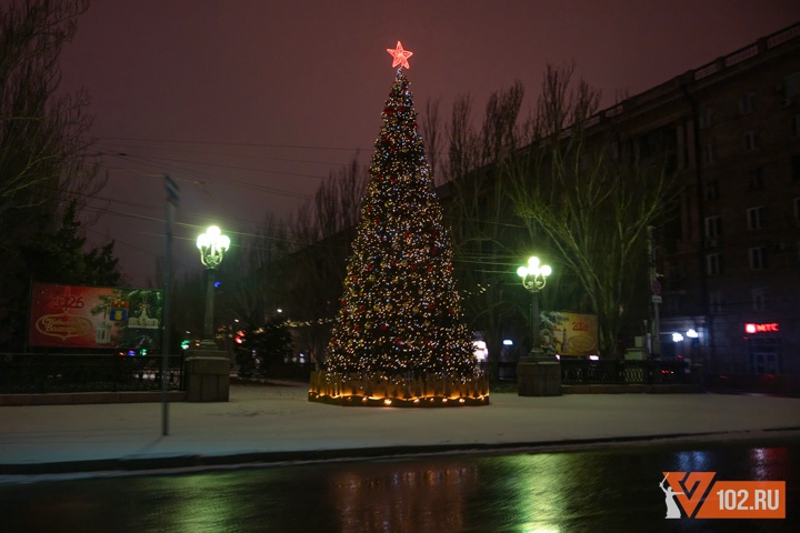 Трамваи и троллейбусы развезут волгоградцев в новогоднюю ночь