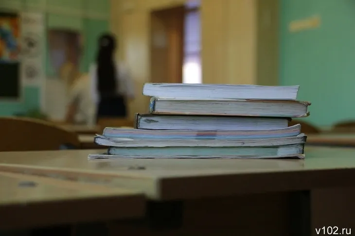 В Волжском объявили о переводе школьников на дистант 9 февраля