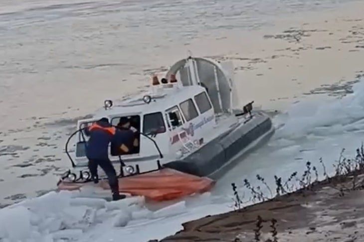 46-летнюю волгоградку с тяжелым диагнозом эвакуировали с Сарпинского